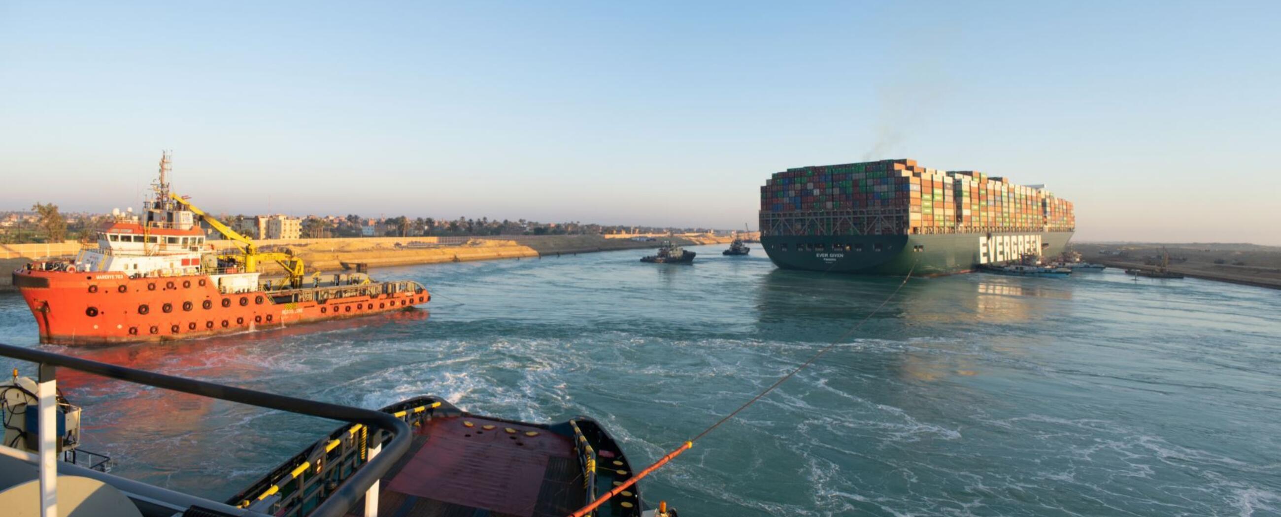 ALP-Guard-refloating-Ever-Given-Suez-Canal-March2021_LR.JPG