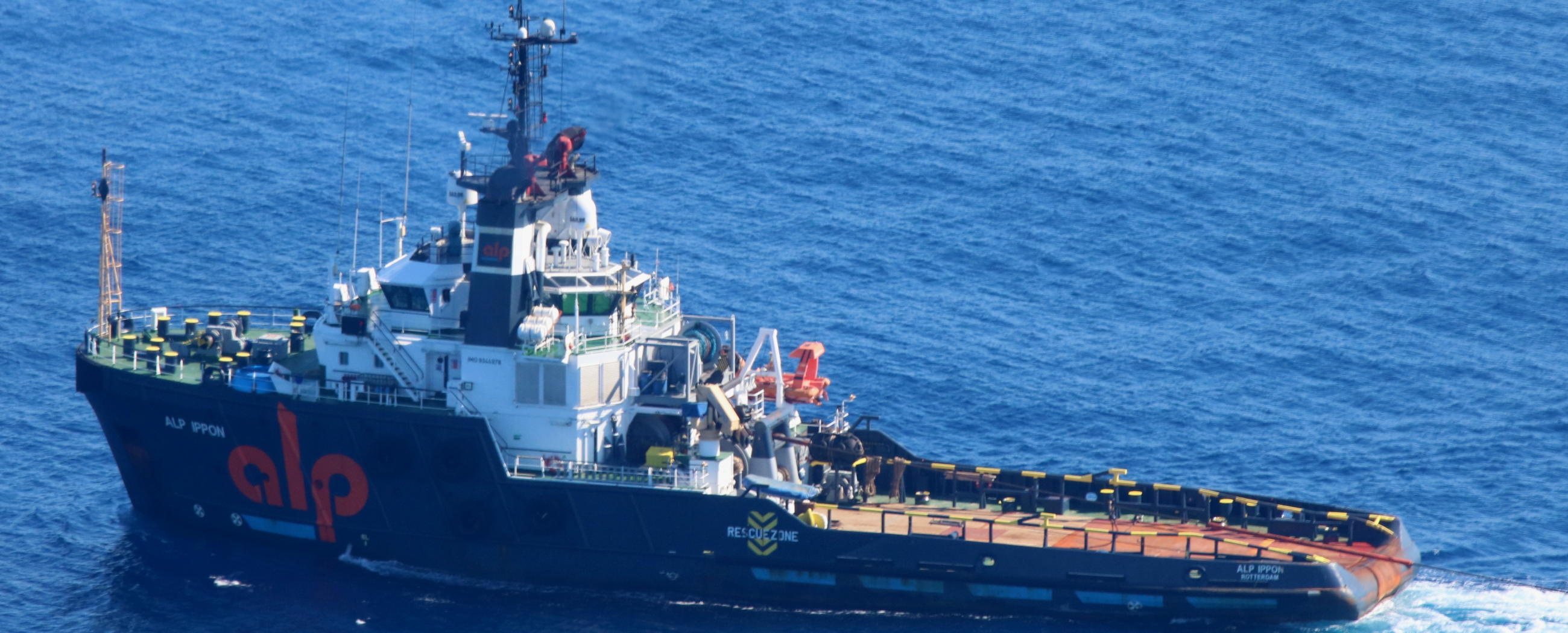 ALP Ippon_Drillship Oceanrig Paros towage (5).jpeg