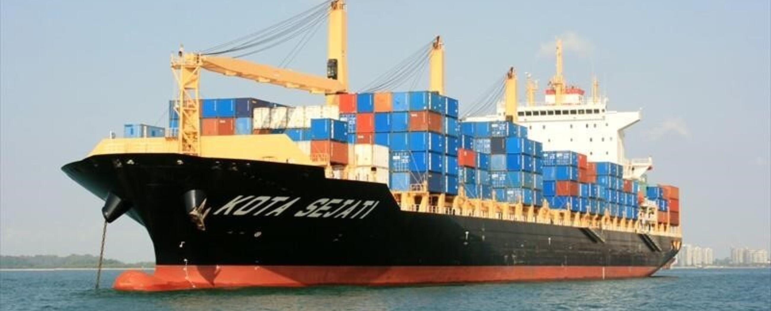 Container-vessel-Kota-Sejati.jpg